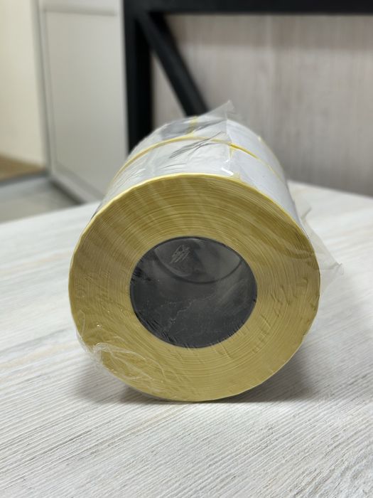 Самоклейка Оптом 9700 сум