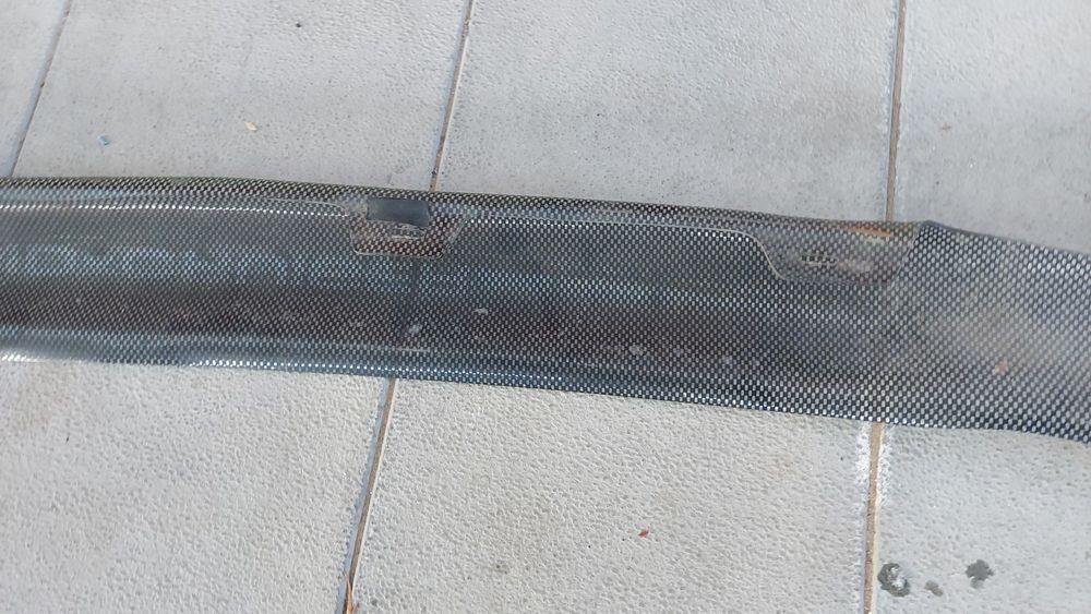 Продам ветровик для автомашины Lc-100