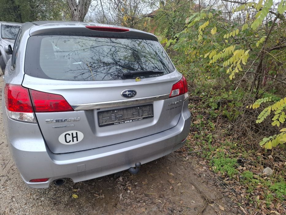 Продавам на части Субару Легаси 2013г