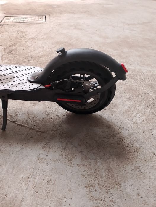 Электросамокат aveo365 yangidek xolati yaxshi