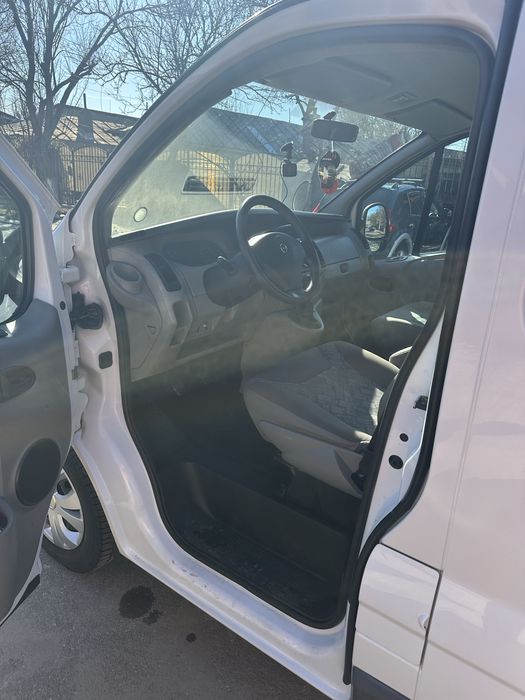 De vanzare opel vivaro 2007 1.9 CDTI
