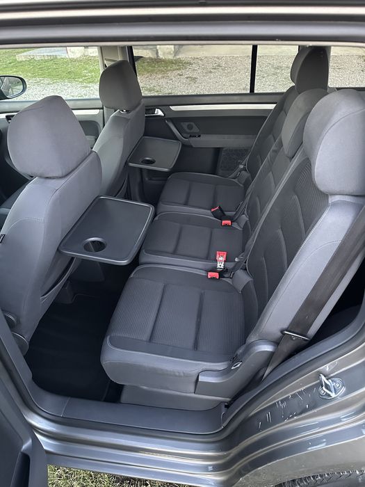 VW Touran 1.9tdi 105cp An 2010 bluemotion