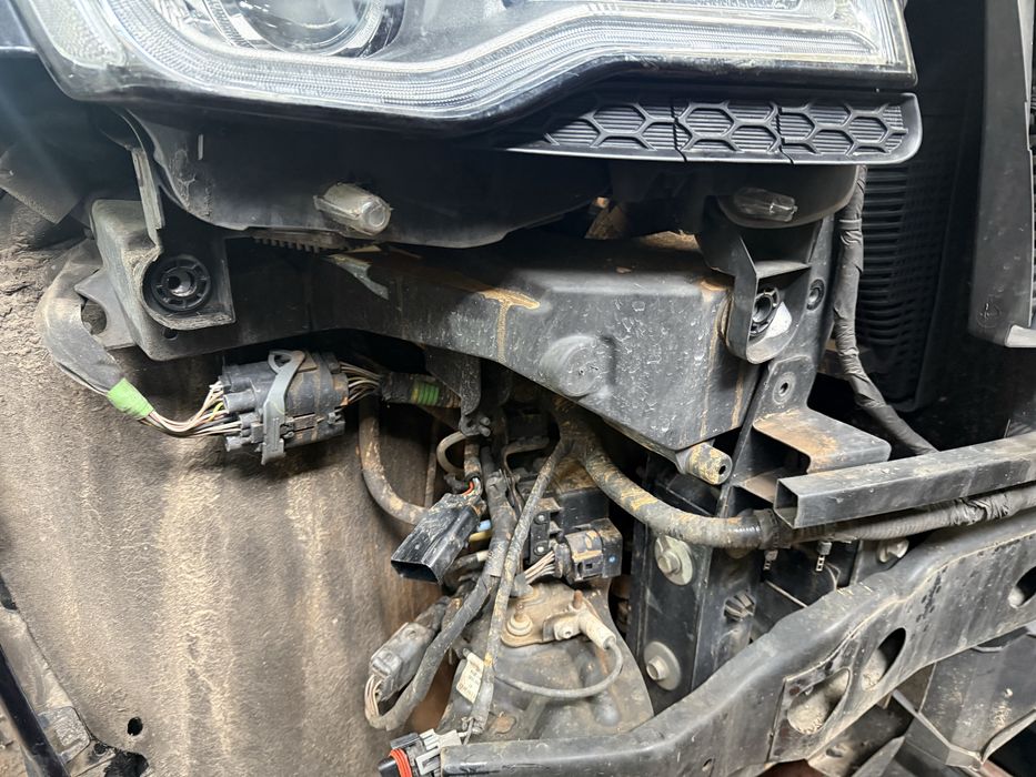 Фарове WK2 Grand Cherokee Jeep