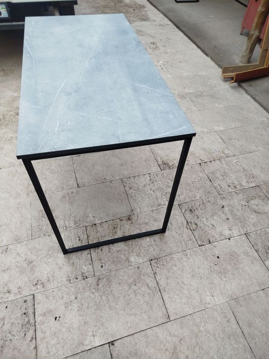 Продам стол лофт