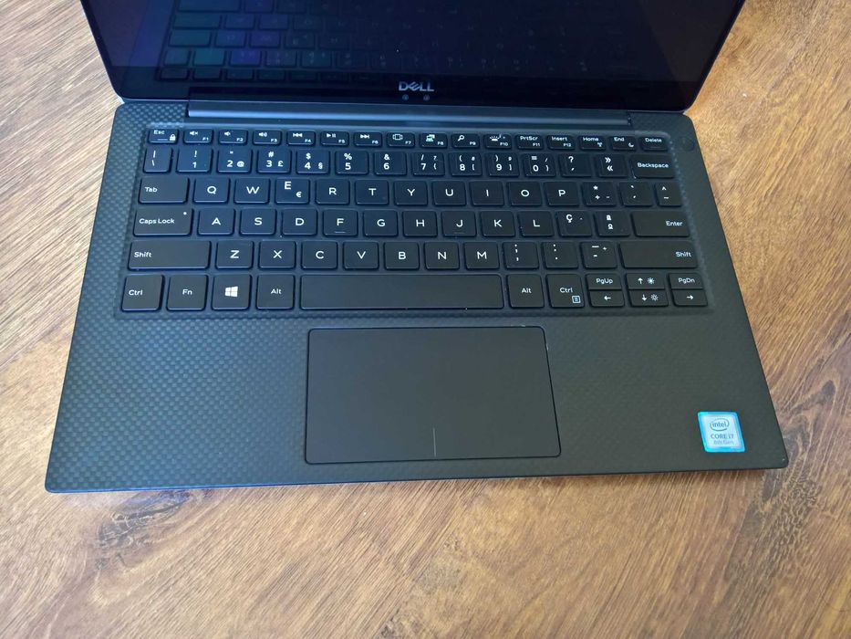 13.3" DELL XPS 9370, 4K тъчскрийн  Intel® Core™ i7-8550U, 16GB, 256GB NVMe
