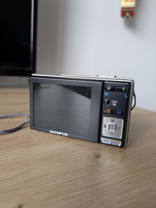 Olympus FE -3010 УНИКАЛНИ РЕТРО СНИМКИ, Digica Пълен Комплект Като Нов