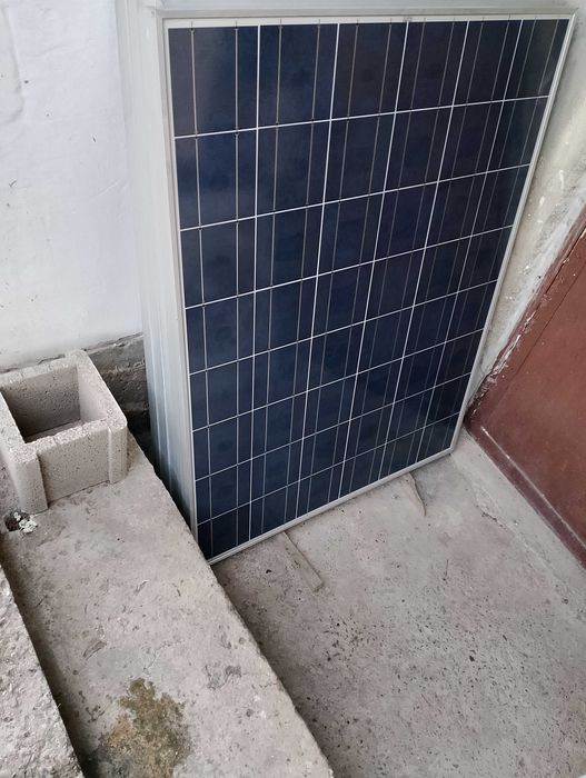 Соларно зарядно 180W соларна система 12 волта .