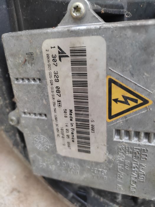 Far stanga xenon Mercedes S Class W220