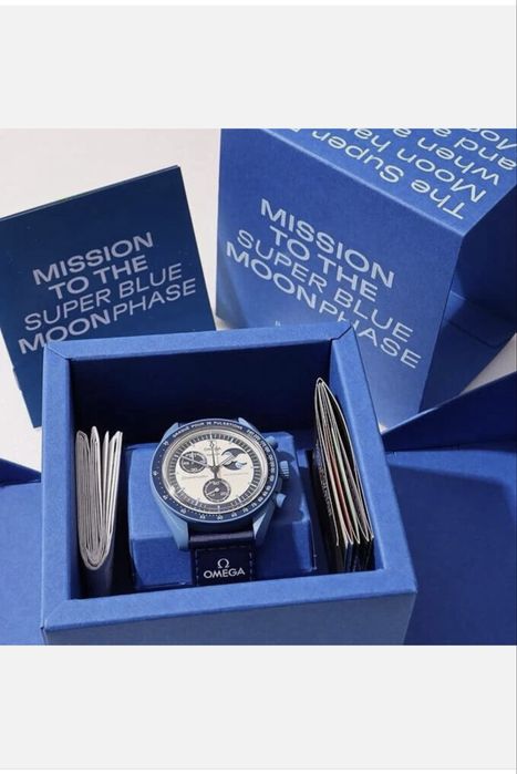 OMEGA X Swatch MISSION to the moonphase