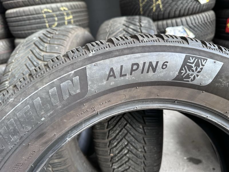 225/55/17 MICHELIN 4бр