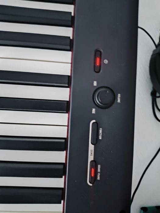 Pian digital Casio cdp-s110 nou cu tot cu cutie