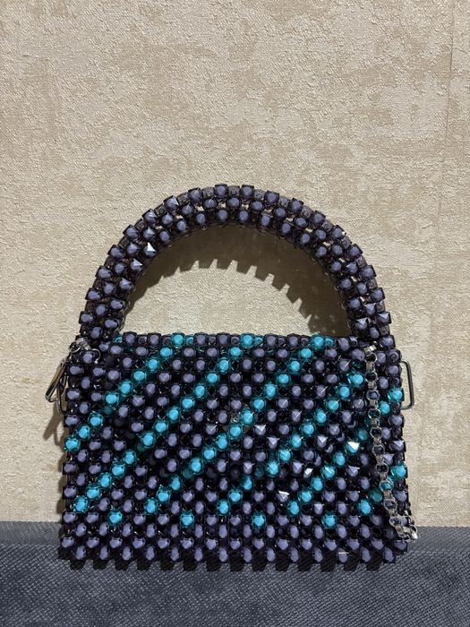 Продаю сумочки из бусин