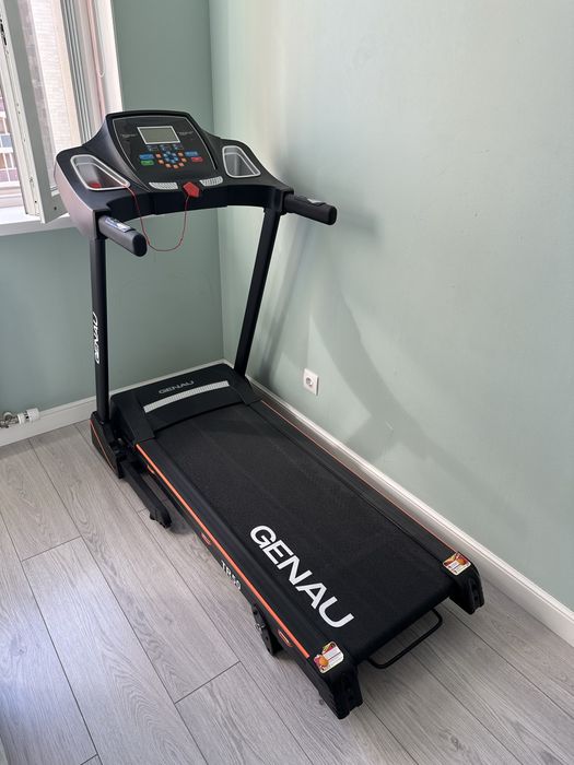 Беговая дорожка Genau TR50