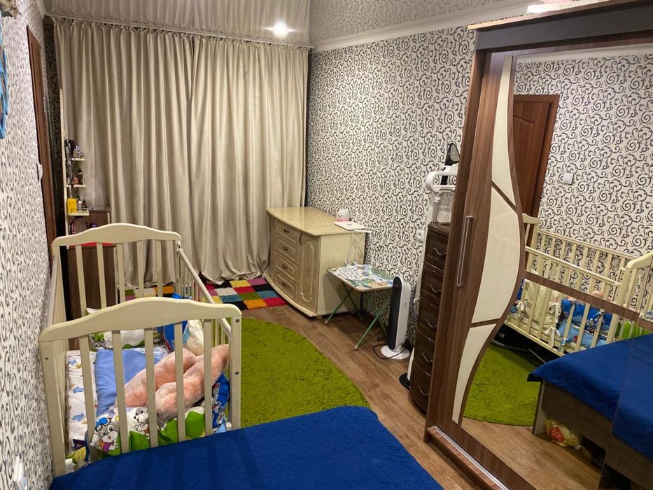 Продам большой шкаф купе