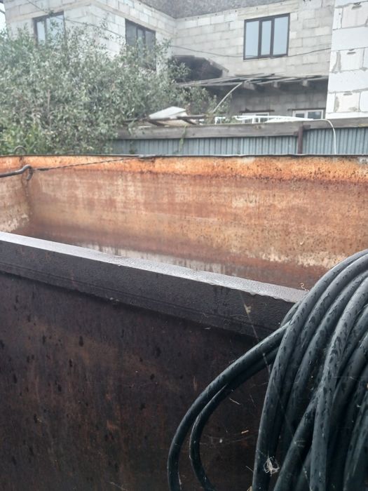 Продам бак под воду 5.130кубов.