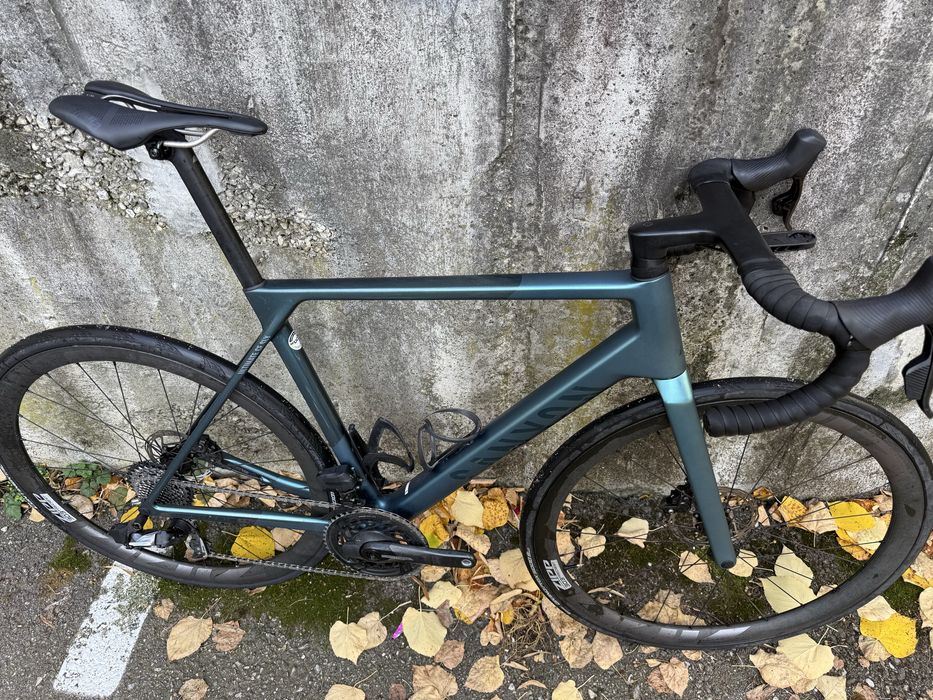 Canyon Ultimate CF SLX 8 AXS
