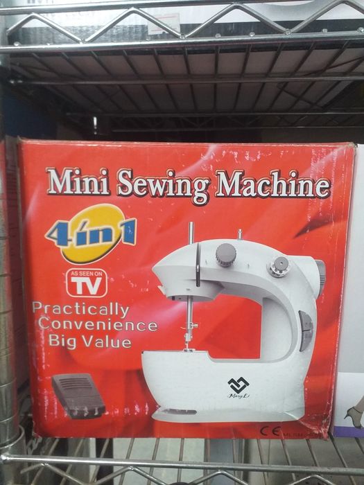 Мини швейная машина