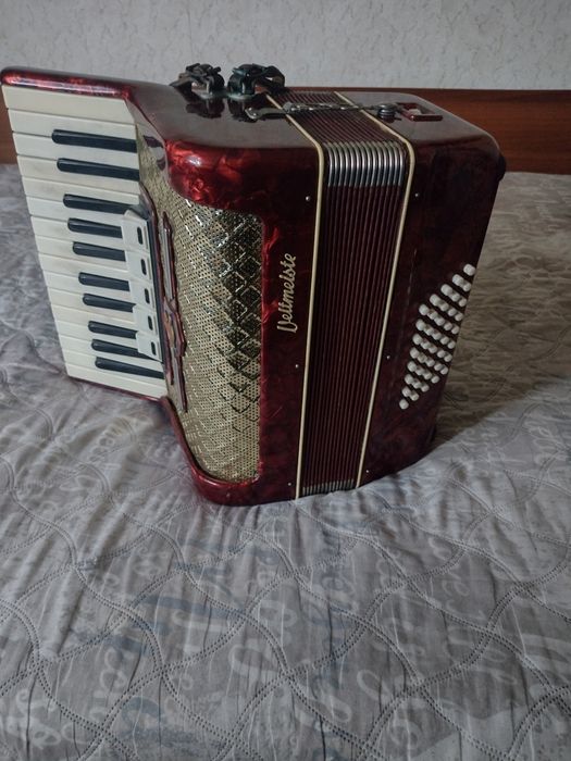 Акордеон 40 баса