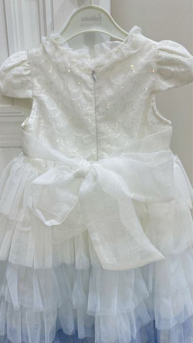 Платье на 5,6 лет