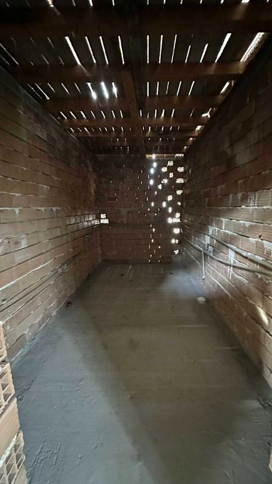 Продава се Къща в Търговище, Център - 1000 кв.м за 25 €/кв.м - Снимка #7