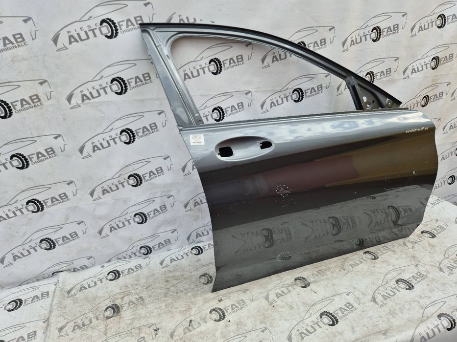 Usa dreapta fata Mercedes C-Class W205 an 2014-2015-2016-2017-2018-201