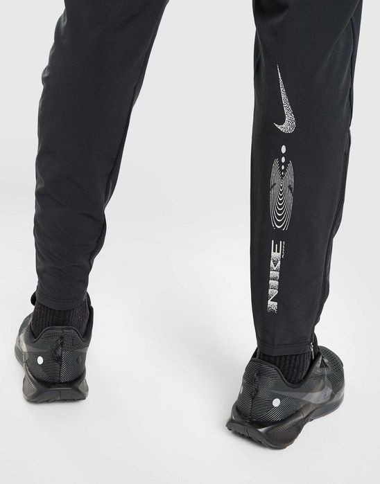 Nike Running Stride Woven Pants - Оригинално мъжко долнище р-р S