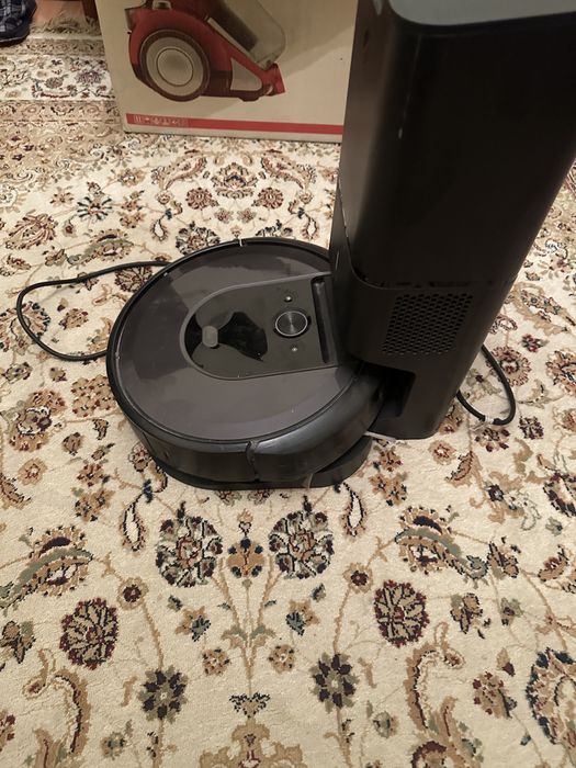 Продам робот-пылесос