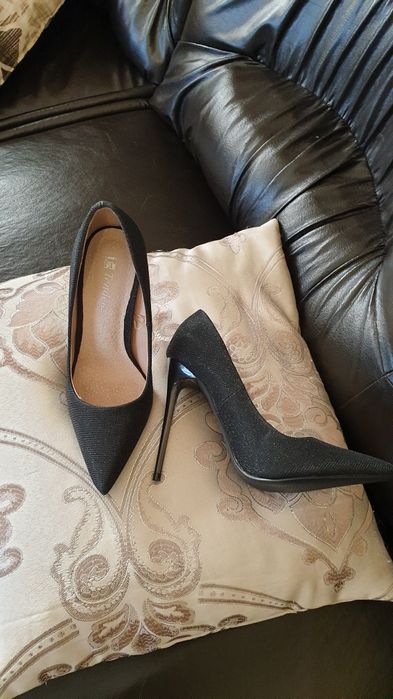 Луксозни обувки естествена кожа Тенденс.