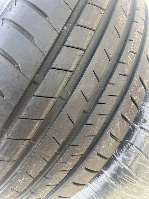 245 50 19 bridgstone Alenza RFT bmw x3