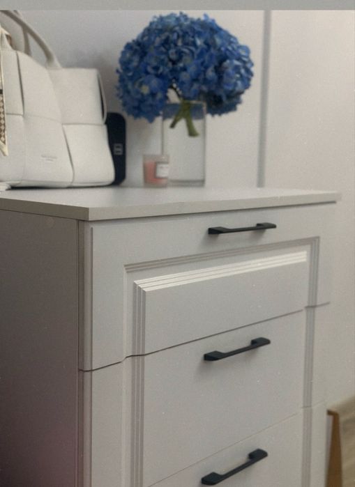 Комод срочно продам