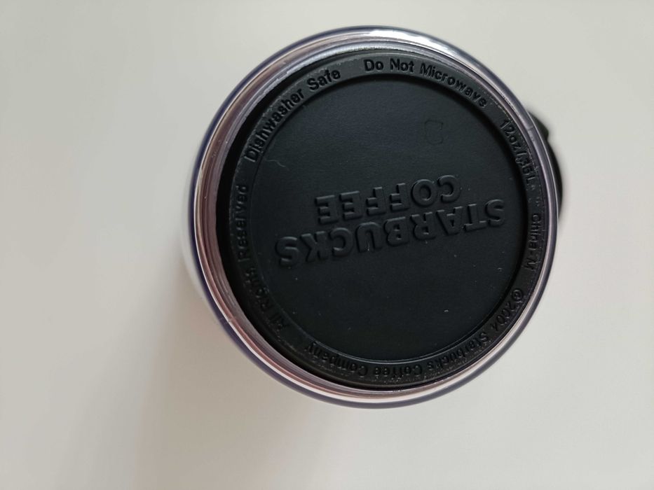 Cană termică Starbucks Nouă