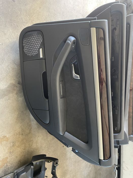 Set panouri usi impecabile Audi A8 d3 bose piele alcantara negru