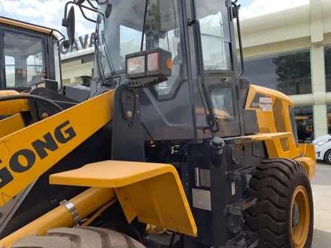 Погрузчик LiuGong 835H, новый. В ташкенте. 1.8 куб м3.