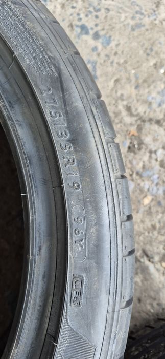2 anvelope vara runflat noi Dunlop 275/35/19.Pret/bucata