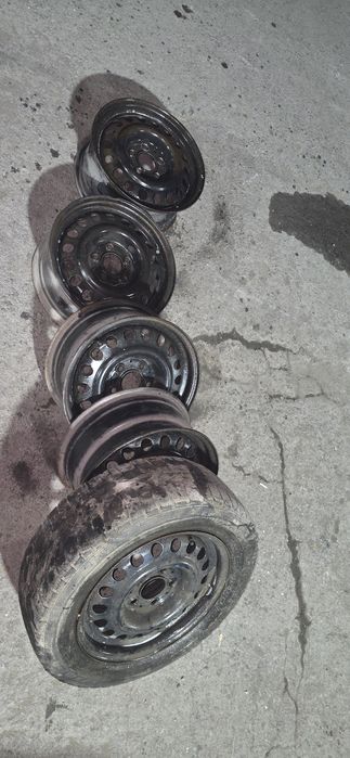 Продаю б/у диски