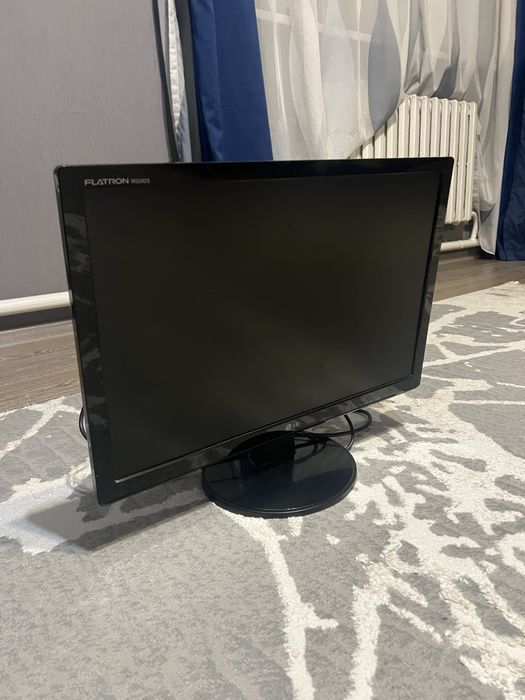 Монитор 22 дюйма