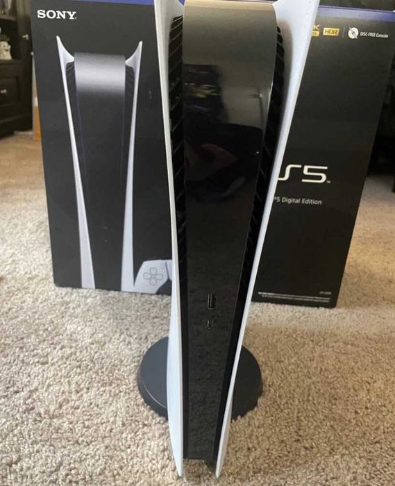 Playstation 5 Digital Edition Alb 825GB