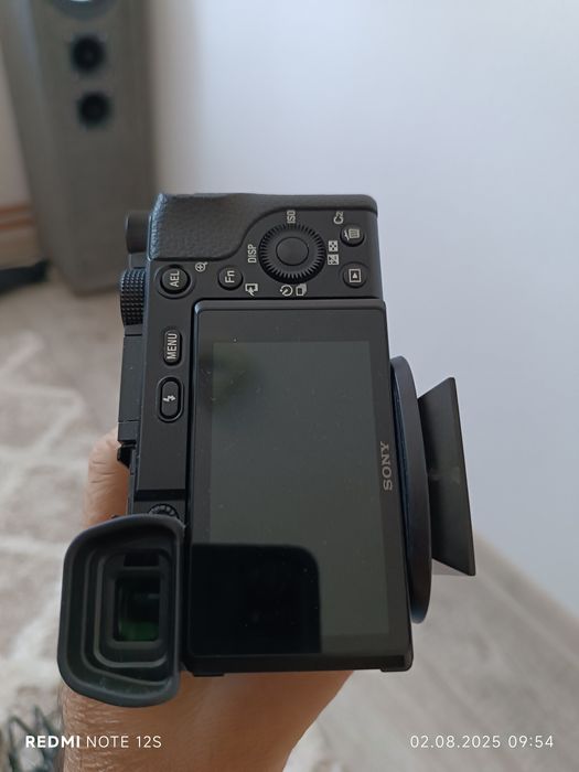 Sony a6100 mirroless 4k