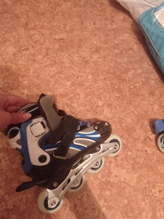 Детские роликовые коньки