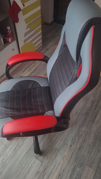 Геймърски стол като нов