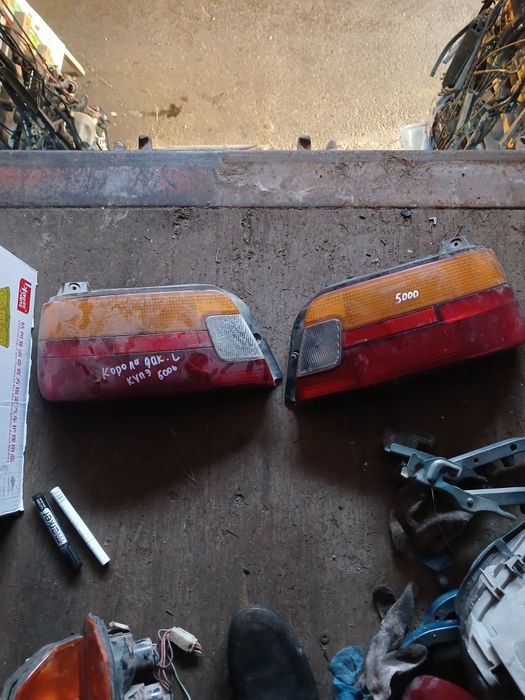 Фонарь Тоета Королла кузов 90 купэ