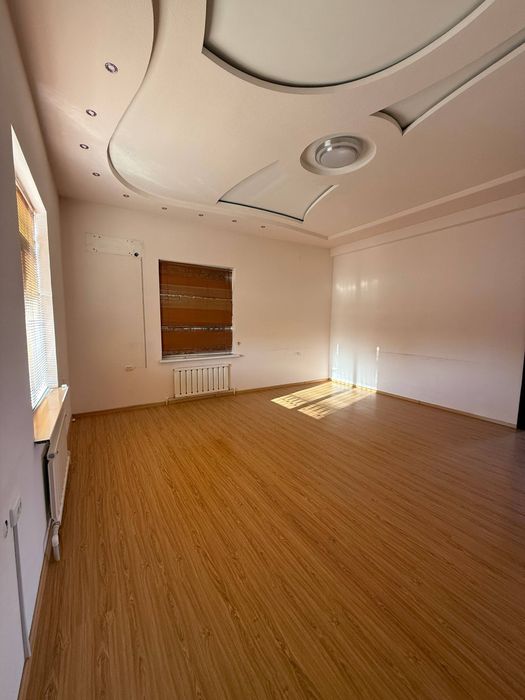 Шахар марказидан бизнес учун  ижарага хона