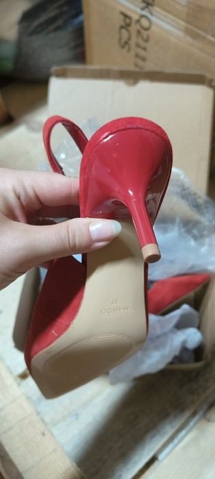 Pantofi p intoarsa MANGO cu bareta si toc 37