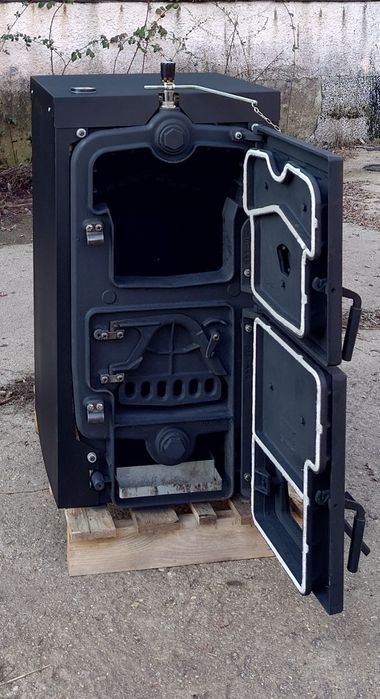 Чугунен котел на твърдо гориво Виадрус/Viadrus U22 5D, 30 KW