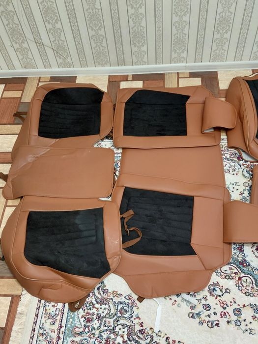 Продам чехлы Subaru Outbek