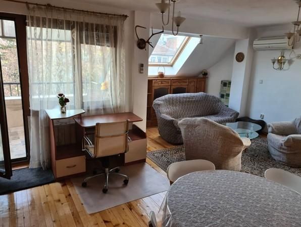 Дава се под наем Двустаен апартамент в София, Лозенец - 75 кв.м за 766 € - Снимка #1