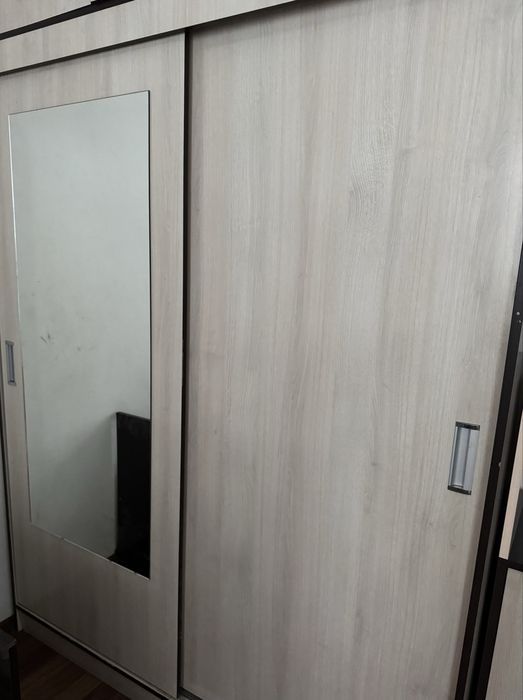 Шкаф с этажеркой