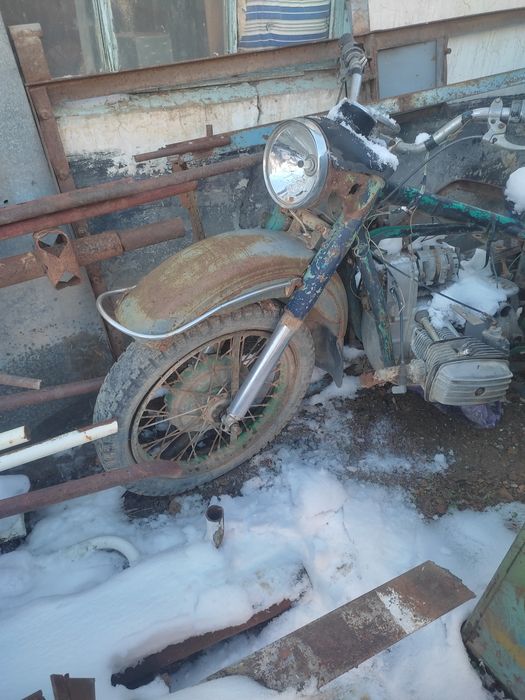 Продам мотоцикл 70000