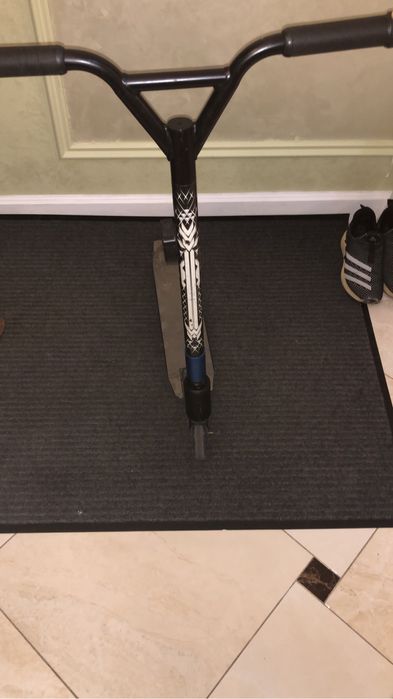 Продаю самокат