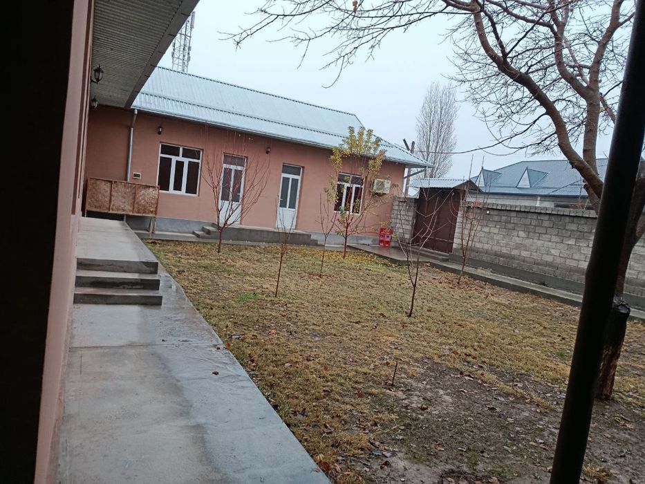 Sirdaryo shaharda yangi uy sotiladi